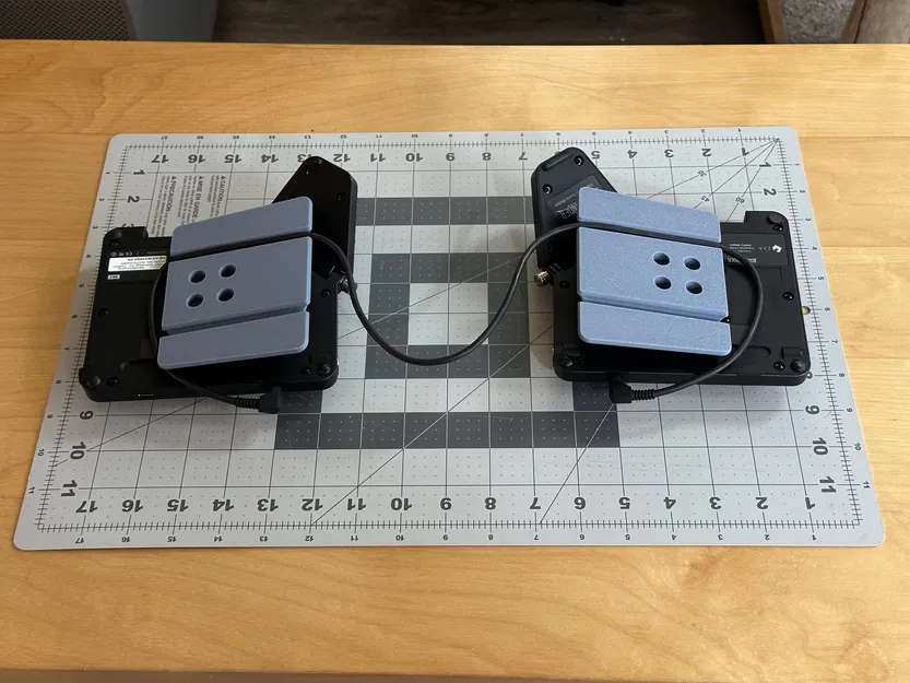 Chân đế cố định cho bàn phím Moonlander - Tăng cường trải nghiệm gõ - Image 1