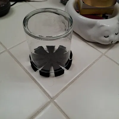 Đế kê làm ráo nước cho ly nước