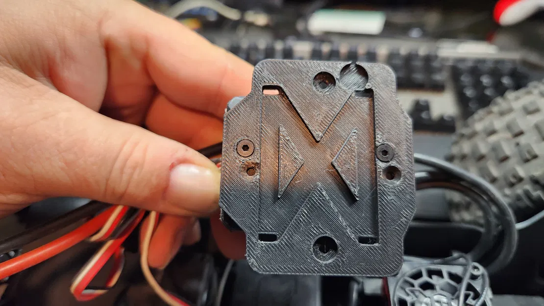 Adapter gắn ESC Quicrun 10BL120 lên hộp thu sóng Arrma 223S - Image 3