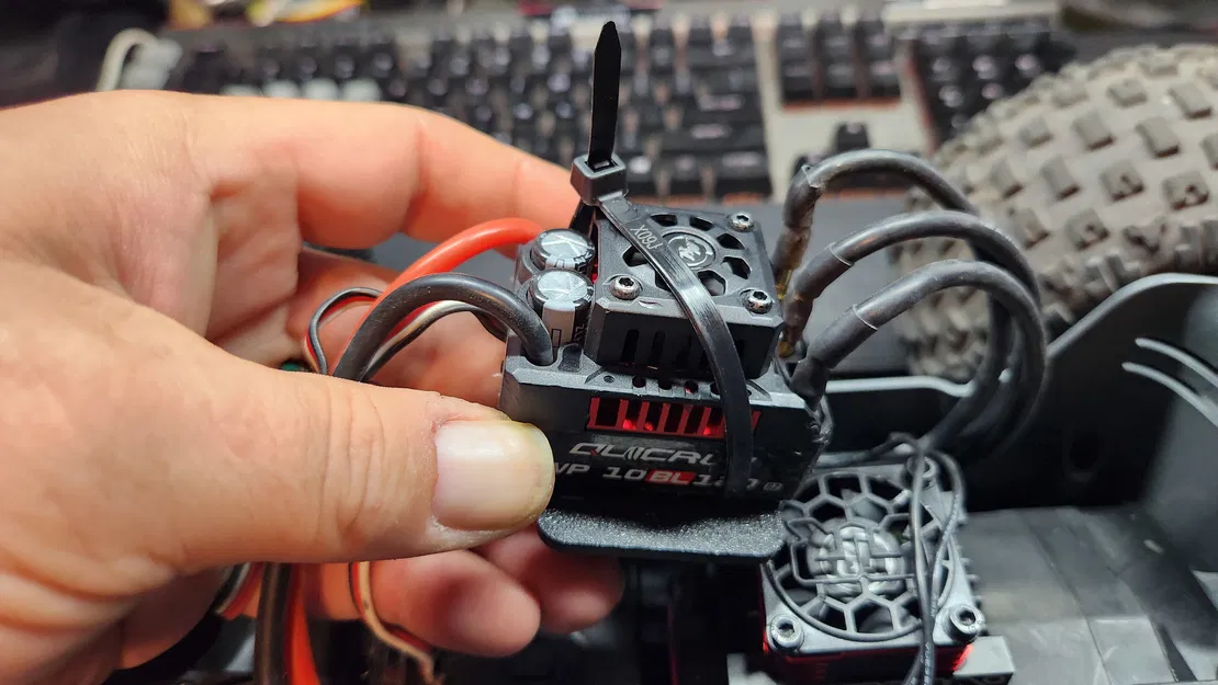 Adapter gắn ESC Quicrun 10BL120 lên hộp thu sóng Arrma 223S - Image 4