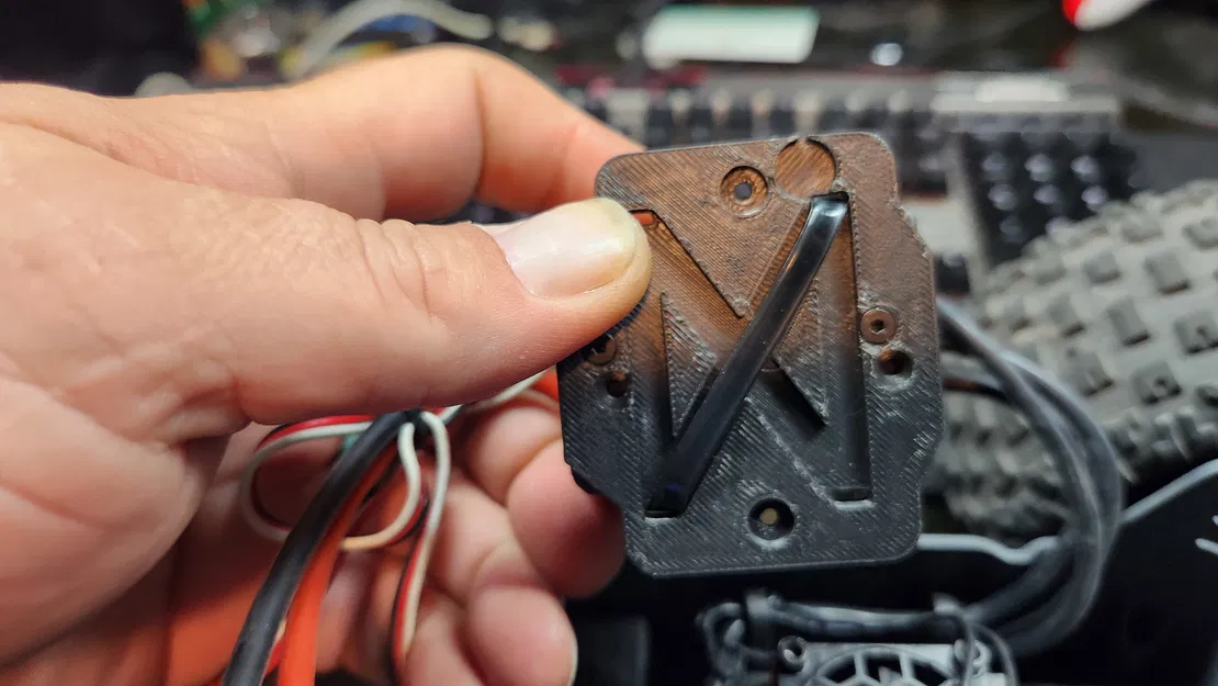 Adapter gắn ESC Quicrun 10BL120 lên hộp thu sóng Arrma 223S - Image 5