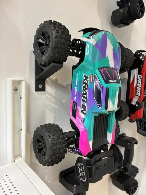 Giá treo tường cho xe RC lốp 91 mm / 3.6 inch (Arrma Mini Kraton) - Image 1