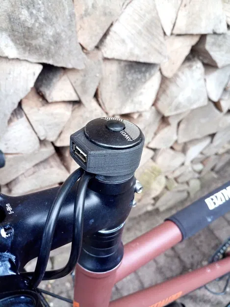 Ahead - Vỏ hộp sạc USB gắn xe đạp - Image 1