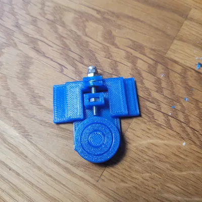 Con lăn cửa lùa có thể điều chỉnh