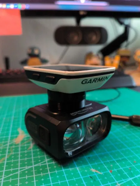 Adapter gắn Garmin trên đèn xe đạp MagicShine HORI - Image 1