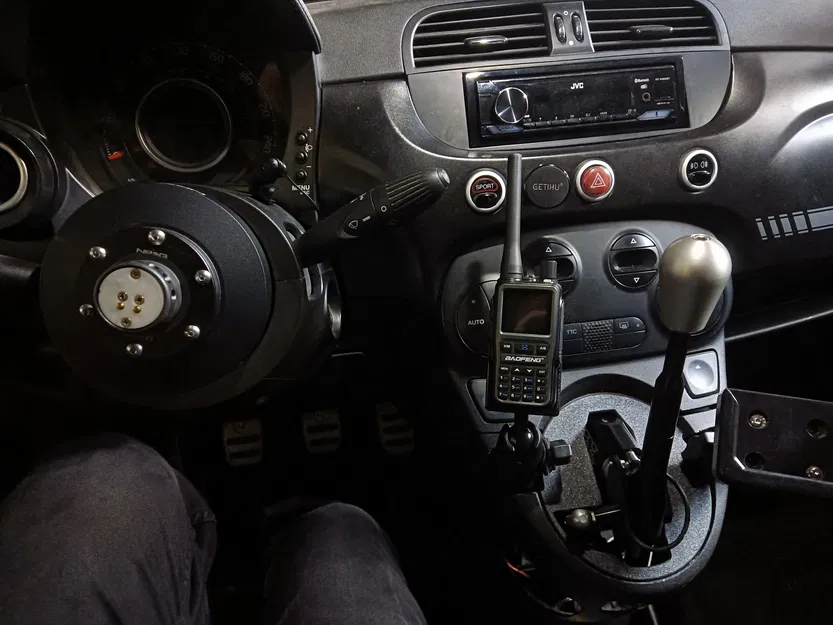 Bộ chuyển đổi Baofeng UV-5R mini sang ngàm RAM - Image 1