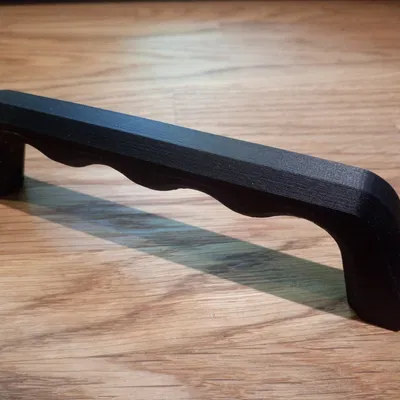 Tay cầm cho bàn tay lớn (nhiều phiên bản)