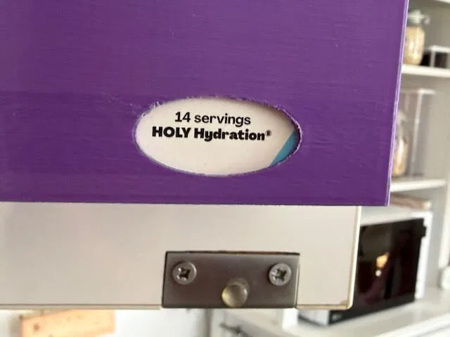 Hold my HOLY - Hộp đựng gói mẫu HOLY - Image 2