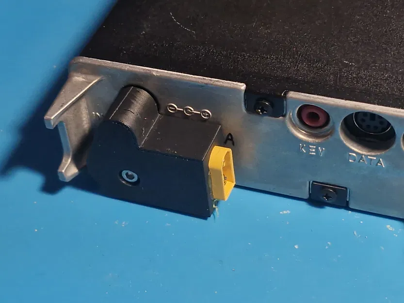 Bộ chuyển đổi XT-60 cho FT-817 / FT-818 - Image 1