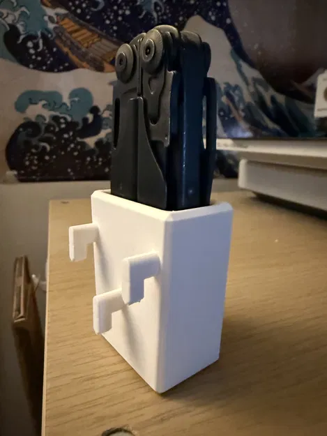 Giá treo Leatherman Surge cho bảng Ikea Skadis - Image 1