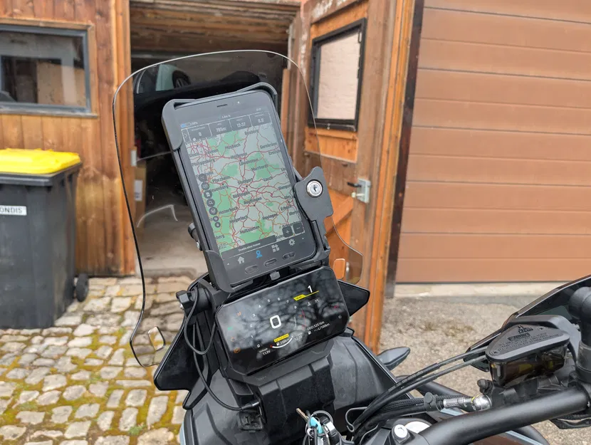 Giá đỡ máy tính bảng cho CFMOTO 450MT - Image 1