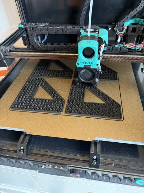 Bộ 4 góc nối có chân ngắn cho khung trồng cỏ cho gà - Image 2