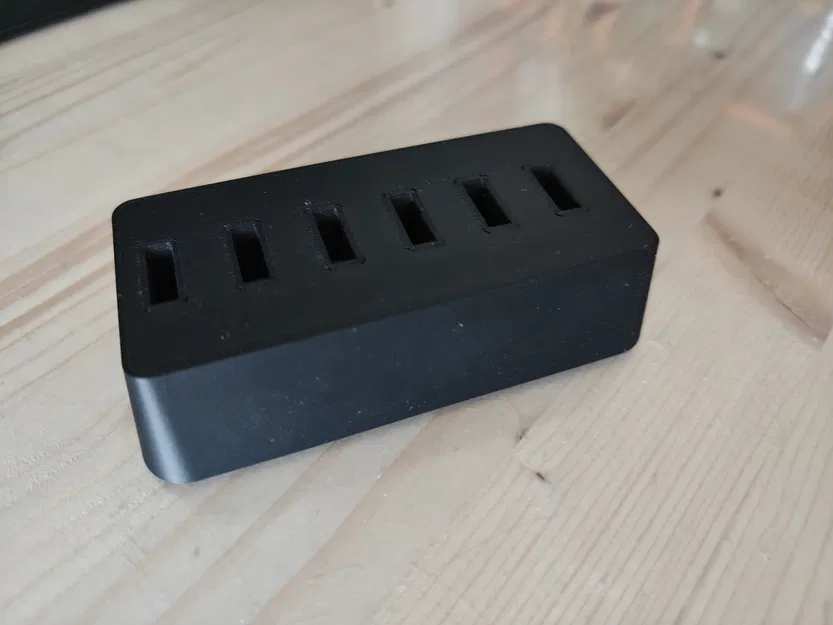 Khay đựng USB để bàn nhỏ gọn, thiết kế in 3D thông minh - Image 3