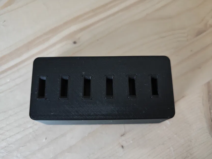 Khay đựng USB để bàn nhỏ gọn, thiết kế in 3D thông minh - Image 4