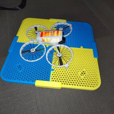 Bàn đáp drone Remix - Kích thước lớn hơn có chân đế