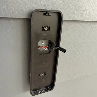 Miếng đệm góc lắp đặt chuông cửa Eufy C330 2K Dual