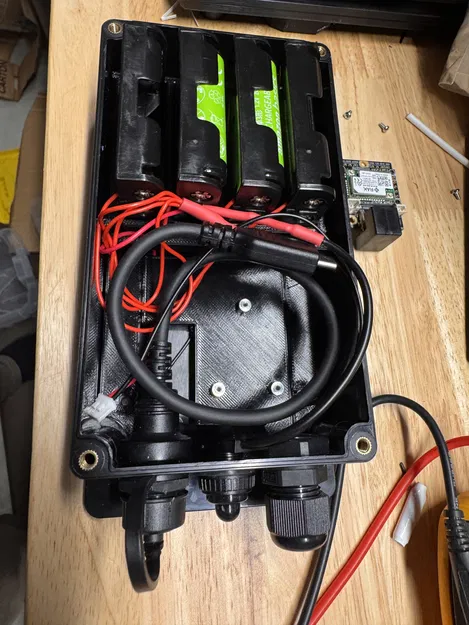 Bộ khung gắn Battery Powered Meshtastic/Meshcore Node - Image 2