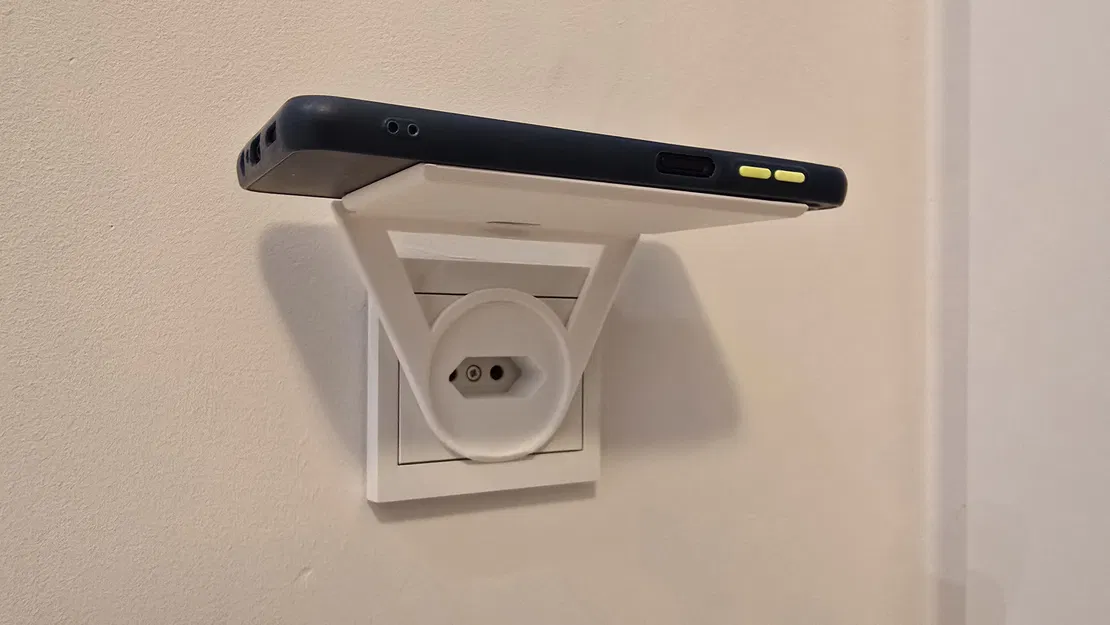 Giá đỡ điện thoại gắn ổ cắm Schuko - Image 3