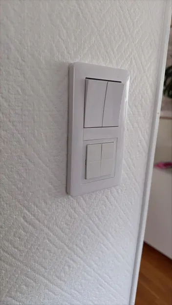 Khung gắn Shelly BLU Wall Switch 4 cho mặt nạ Schneider Exxact - Image 1