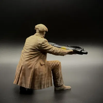 Ống đựng bút hình Thomas Shelby cực chất!