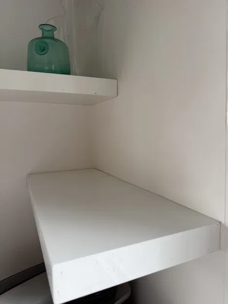 Miếng chêm điều chỉnh kệ treo tường IKEA - Giải pháp cân bằng kệ - Image 1