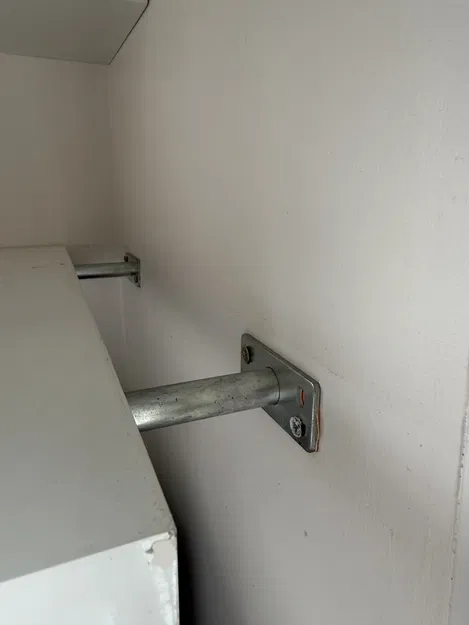 Miếng chêm điều chỉnh kệ treo tường IKEA - Giải pháp cân bằng kệ - Image 2