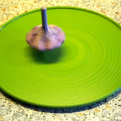 Sân chơi cho con quay (Spinning Top Playground) - Phụ kiện in 3D hoàn hảo
