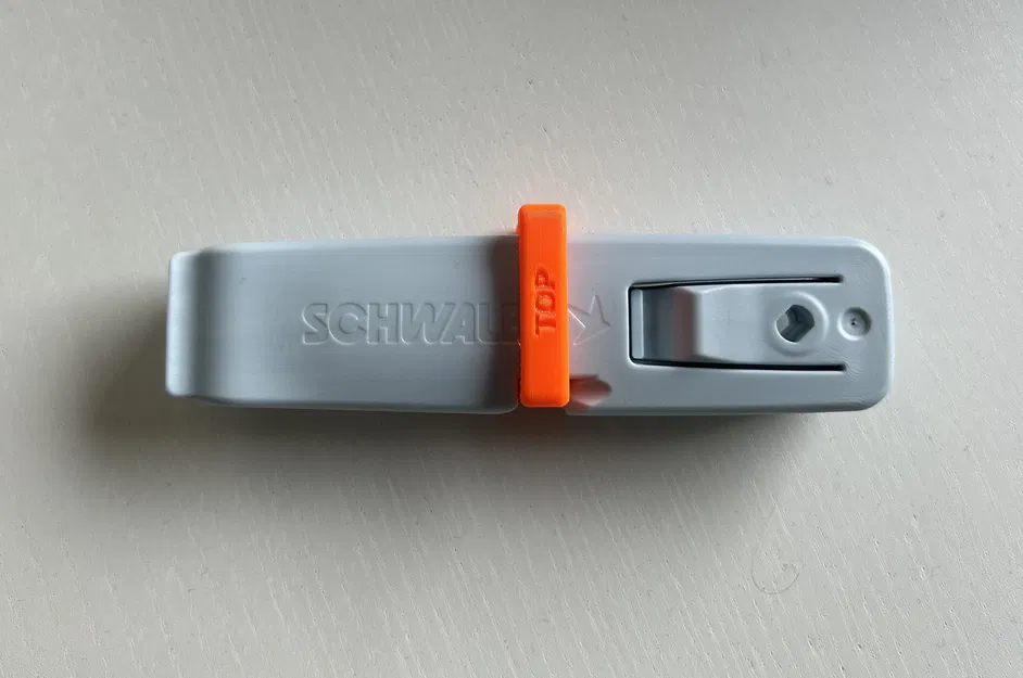 Kẹp giữ cây nạy vỏ xe Schwalbe (Schwalbe Tyre Lever Clip) 1847.01 - Image 2