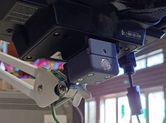 Ngàm gắn đa năng cho Virtual Boy - Image 1