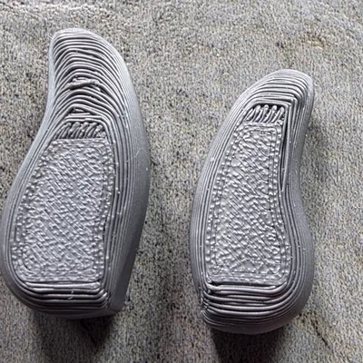 Mô hình so sánh kích thước Phonak Infinio và Sphere (in 3D)