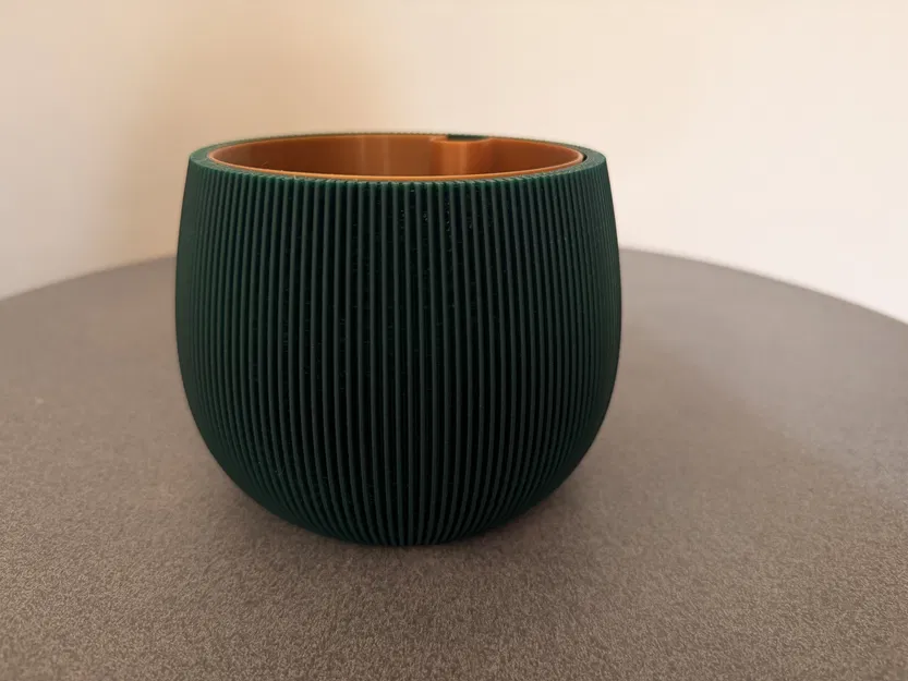 Chậu cây có lỗ tưới nước – Chất liệu Prusament Opal Green PLA - Image 3