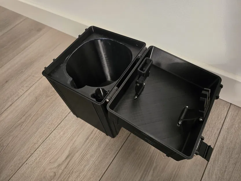 Hộp chống sốc bền bỉ cho máy chiếu XGIMI MoGo Pro 2 (kèm adaptor và remote) - Image 2