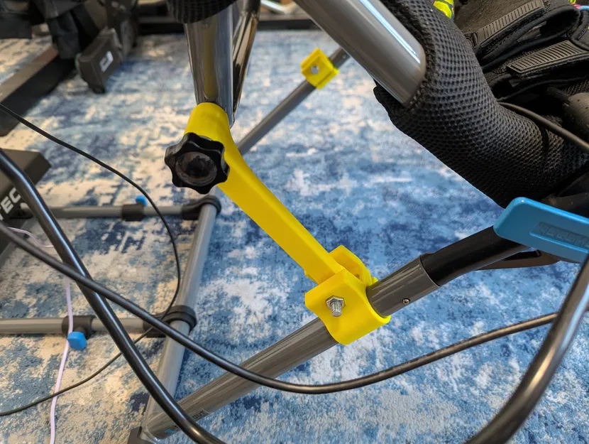 Thanh giằng gia cố khung ghế Playseat Challenge X - Image 2