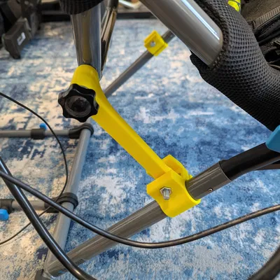 Thanh giằng gia cố khung ghế Playseat Challenge X