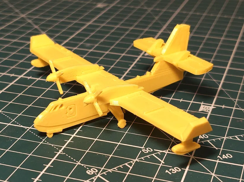 Mô hình Kit Card máy bay Canadair CL-415 - Image 2