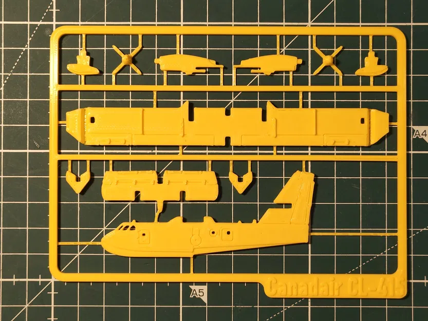 Mô hình Kit Card máy bay Canadair CL-415 - Image 4