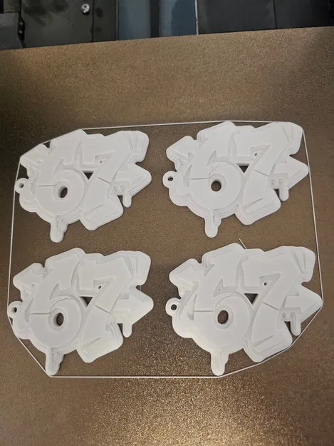 Móc khóa số 67 (SIX SEVEN) - Image 2