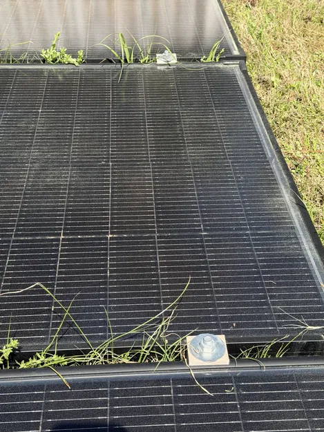 Kẹp giữ đa tấm pin năng lượng mặt trời trên thanh Unistrut - Image 3