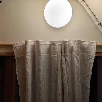 Pat treo tường cho thanh gỗ 15mm - Giải pháp treo rèm tối giản