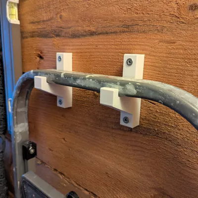 Móc treo thang xếp gọn - Giải pháp lưu trữ thông minh cho nhà kho