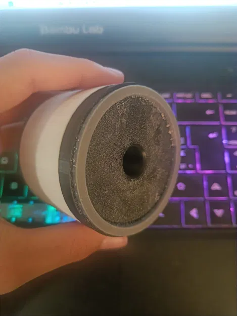 Thiết bị phân phối kẹo cao su V2 (Gum Dispenser V2) với đế TPU - Image 1