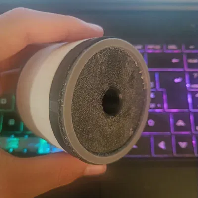 Thiết bị phân phối kẹo cao su V2 (Gum Dispenser V2) với đế TPU