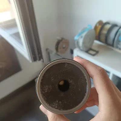 Thiết bị phân phối kẹo cao su V2 (Gum Dispenser V2) với đế TPU