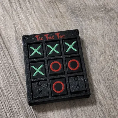 Mô hình trò chơi Tic Tac Toe xoay 3D (AMS)