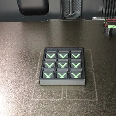 Mô hình trò chơi Tic Tac Toe xoay 3D (AMS)