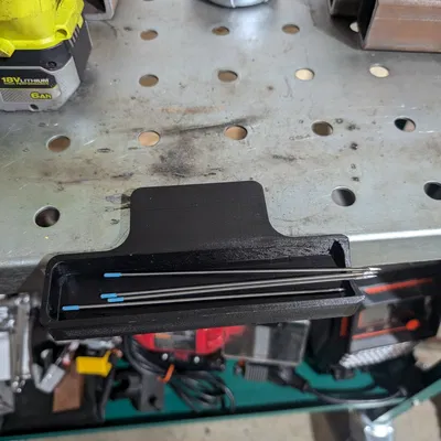 Khay gắn bàn hàn Grizzly T31771 để đựng tungsten và phụ kiện