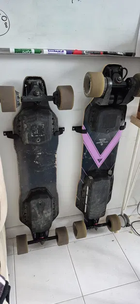 Giá treo tường cho ván trượt điện (Longboard Holder) - Image 2