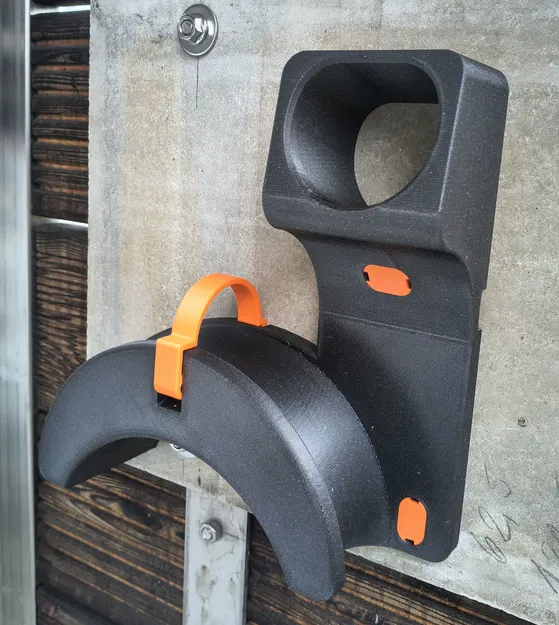 Giá treo cáp sạc xe điện Mennekes Type 2 gắn tường - Image 3