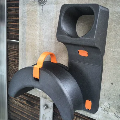 Giá treo cáp sạc xe điện Mennekes Type 2 gắn tường