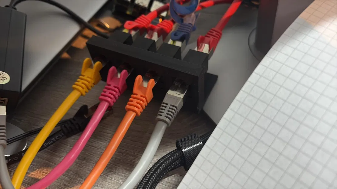 Giá đỡ Keystone để bàn - Image 1